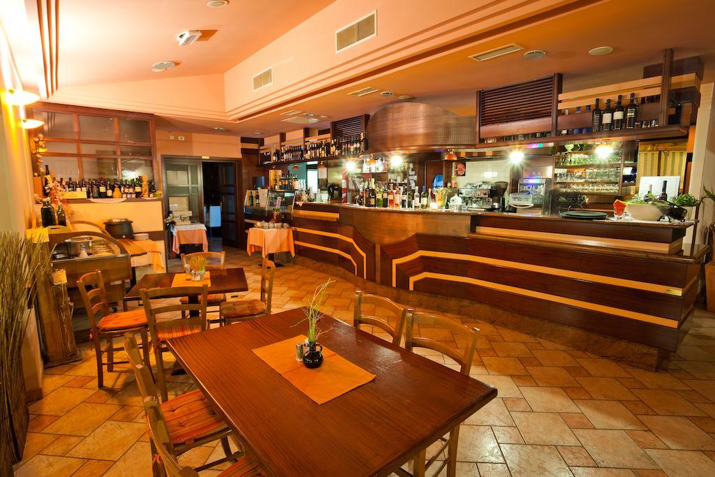 Guesthouse Osterija Branik Dış mekan fotoğraf