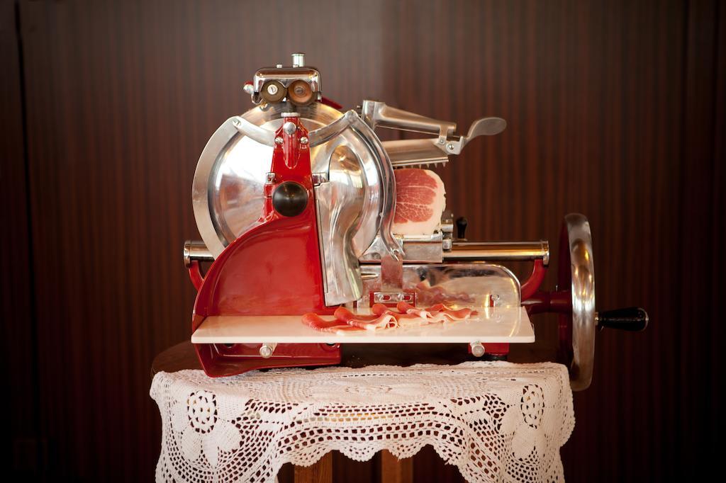 Guesthouse Osterija Branik Dış mekan fotoğraf